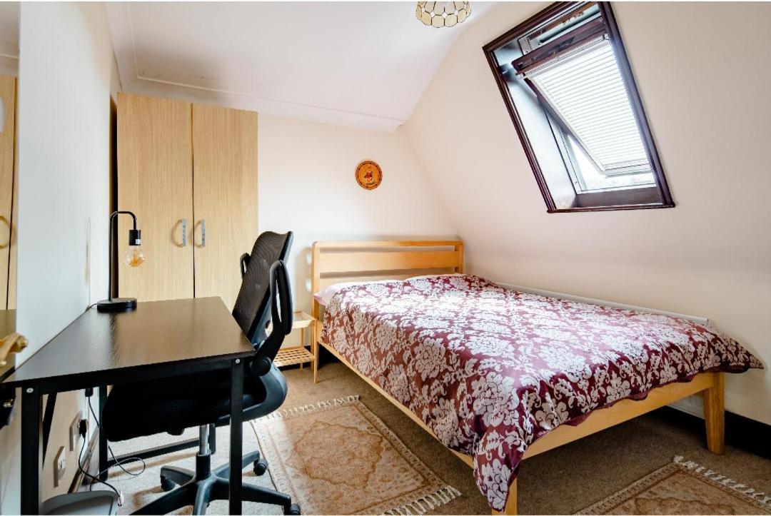 Double Room 2 Mins From Station Belvedere Экстерьер фото